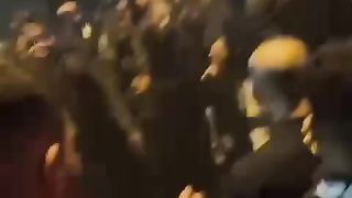 Biadap???? tentara zionis memborbardir warga sipil
