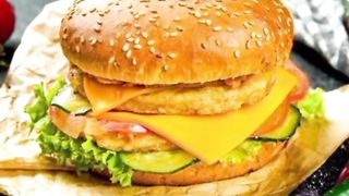 Cheese Chicken Burger