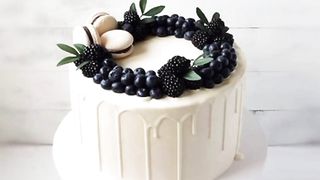Classic Vanilla Cake