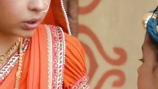 यशोदा मैया कैसे करेंगी गोपियों से बाल कृष्ण की रक्षा.