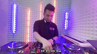 MOTIF BAND - TUHAN JAGAKAN DIA [ REMIX BY RR - RYCKO RIA ]