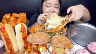 Maddy eats Asmr food