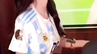 Videos short women
