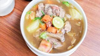 Sop Iga Asam Pedas