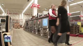 Продавщица-без-юбки-Угар-Улетный-прикол-_234.