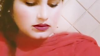 Enjoy on the bed kausar atiq