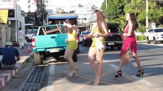 PATTAYA STREET SCENES, Another Day in Paradise