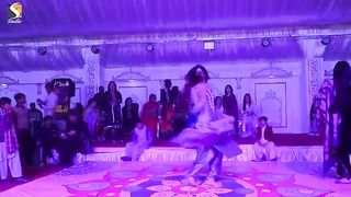 Gallan Pyar diyan Gairan Naal Teriyan - Nazik Bloch Dance Performance