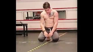 King of full planche street workout