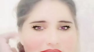 long tooth lipstick Kausar atiq