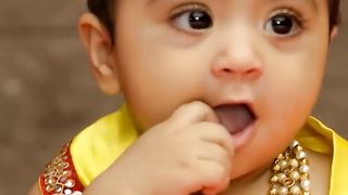 बाल कृष्ण कैसे मिलेंगे अपनी मुरली से