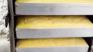 Dhokla Pasand Hai Toh Comment Karke Batao???? #shorts #streetfood #viralshorts