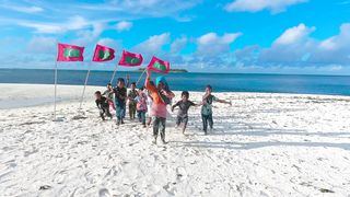 "Enchanting Maldives: A Visual Journey through the Serene Isles"
