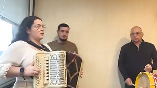 a beautiful song with the concertina playing Subscribe to my channel for more videos!