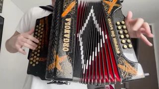 A beautiful modinha very well played by Patrick Gomes. Subscribe to my channel for more videos!