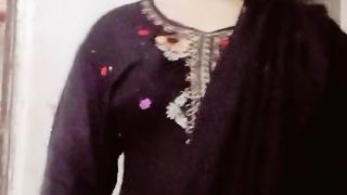 Kausar atiq at Home