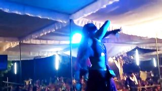 मुजरे वाली हूं मे मुजरा करती हूं Classical dance performance by dancer soni in dohari 2018 letest
