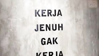 kerja jenuh gak kerja butuh