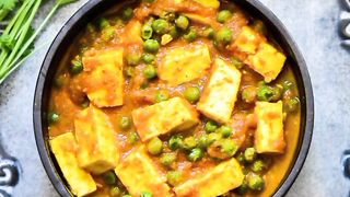 Matar Paneer