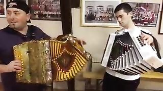 Two great players playing several Viras. Subscribe to my channel for more videos!