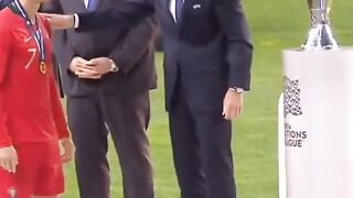 Cristiano Ronaldo so cool