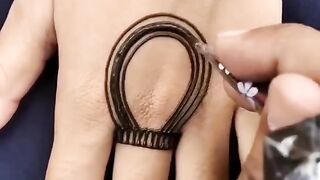 how to use henna on hand