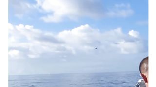 Fenomena "Sonic Boom" Pesawat Terbang, ralat bukan kecepatan cahaya, tapi kecepatan suara