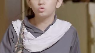 Kaisa Zamana Aagaya Hai ???????? #ainaasif #mayiri #shorts-rbK4Y6Hycm4-720p-1701352911.