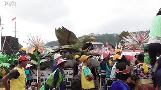 BERKUMPULNYA PESERTA KARNAVAL  ( SUBSCRIBE )