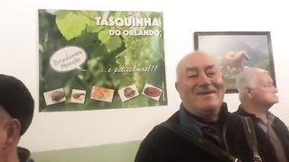 José Avelino putting on a show at Tasquinha do Orlando. Subscribe to my channel for more videos!