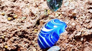 As I continued digging, a surprise appeared! diamond, gold
