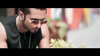 Love Dose song Honey singh