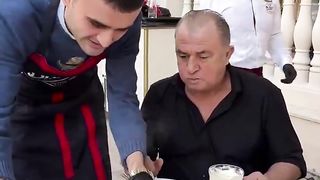 Czn Burak 'tan İMPARATOR 'a KİREMİT 'te LAVAŞ KAVURMA