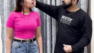 Ladki Ek Sec Mein Muuh Fod Degi???? #swatimonga #rajatswati #couplegoals #funny #comedy #ytshorts.
