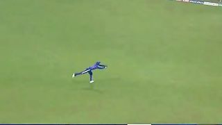 Smith hit a beautiful six after drop catch