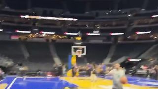 NIKOLAS JOKIC'S SCHOOTING FORM IS WILD