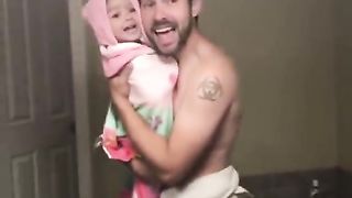 Girls like you maroon 5. Dad and daughter singing girls like you. Cute!!!!