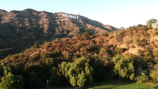 "Roaming the States: A Cinematic USA Travel Experience"