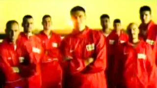 12 GIANT MAN TURKISH BASKETBALL TEAM