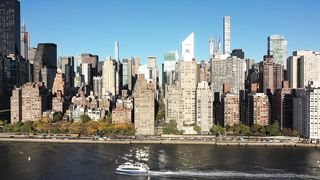 "Cityscapes of the USA: Urban Wonders Unveiled"