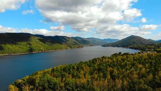 Land of Dreams: USA's Inspirational Stories Unveiled