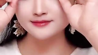 Removing Asian makeup