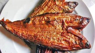Ikan Selais Asap