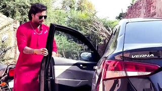 Itni Izzat iamnikitakumawat shrikrish youtubeshorts ytshort-IFpGE3_g_TA-1080pp-1701619629.