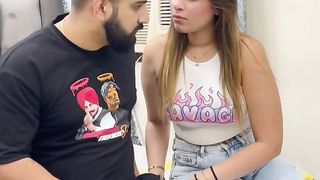 -Aurat Ka Koi Deen Imaan Nahi Hota???????? .