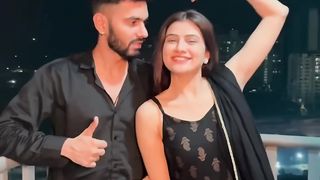 dikshapawar ayushyadav bestfriendvideo couplecomedyvideos shorts-DCBtICKOBjc-1080pp-1701602309.