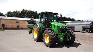 John Deere X9 1450 largest Combine Harvester