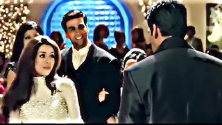 Aksar iss duniya mien song