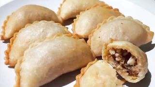 Pastel Ikan Patin