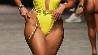 Erifili Sfakianakis in Slow Motion Yellow #miamiswimweek2023